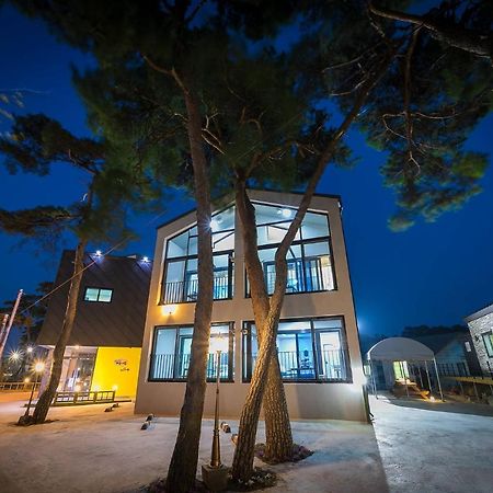 Gangneung Haesolnaeeum Pension Exteriör bild