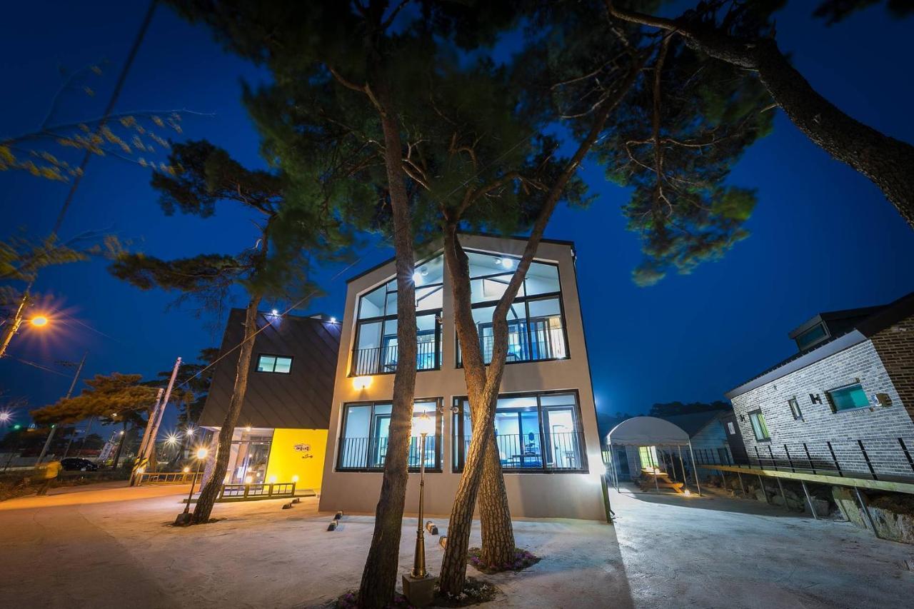 Gangneung Haesolnaeeum Pension Exteriör bild